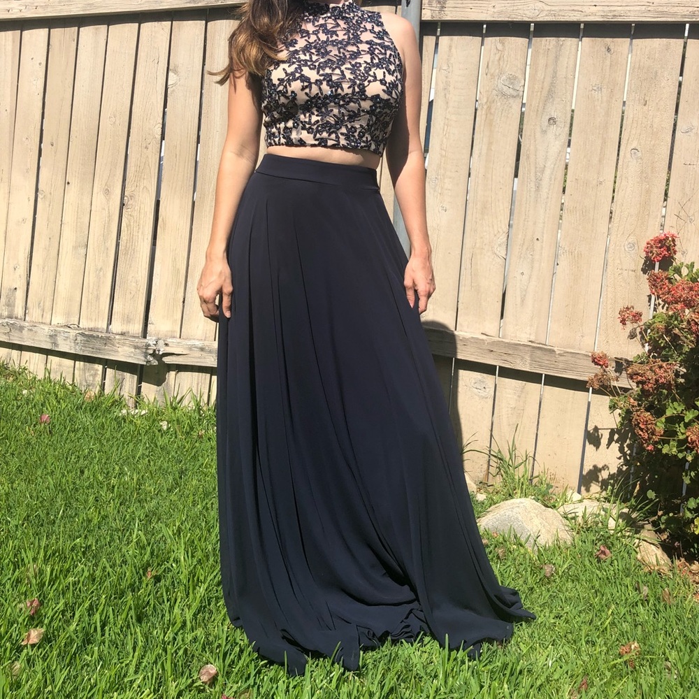 Evening gown, bridesmaid dress, prom dress